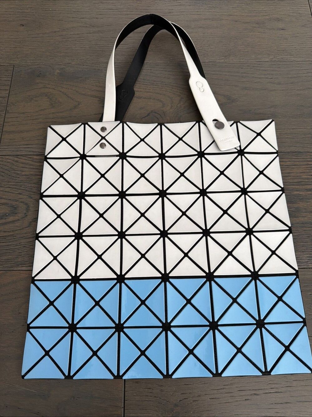 BAOBAO ISSEYMIYAKE Prism Tote Bag White Blue Black Lightweight Authentic Fashion